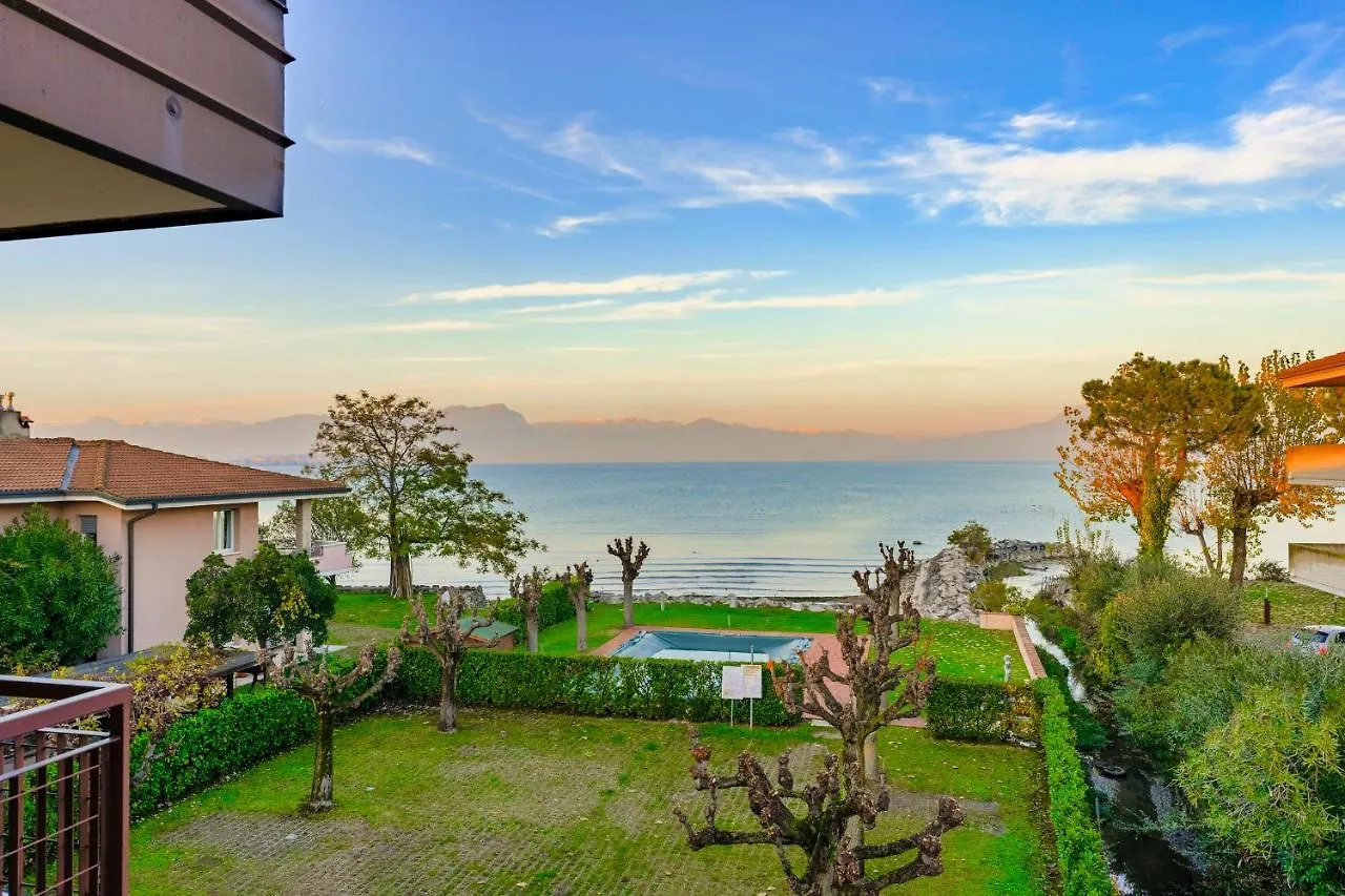 Casa Lugana 10 - Monolocale Con Piscina Direttamente A Lago Apartment Sirmione 0*,  Italy