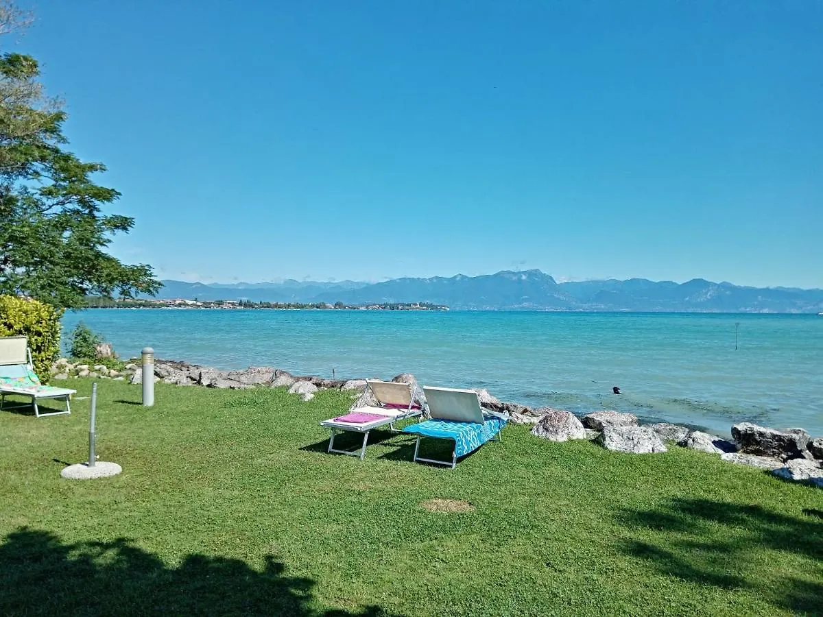 Appartamento Casa Lugana 10 - monolocale con piscina direttamente a lago Sirmione